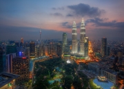 开云体育在线-倒计时2.1秒，恩佐与十三年前的自己击掌和解