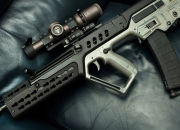 开云-跨界统治力，从绿茵场到硬木地板的奥亚尔萨瓦尔时刻