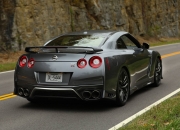 开云体育app-意甲焦点战，基耶萨奏响神迹华彩乐章，这是一堂无可复制的教科书