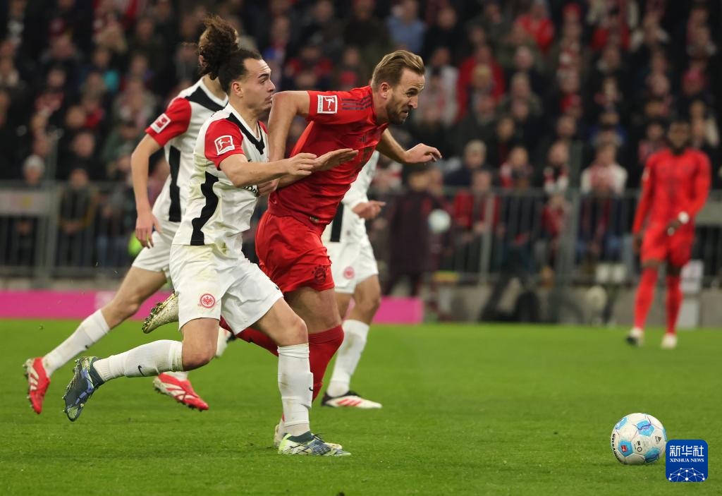 包含拜仁慕尼黑对阵法兰克福,谁主沉浮的词条 包含拜仁慕尼黑对阵法兰克福,谁主沉浮的词条