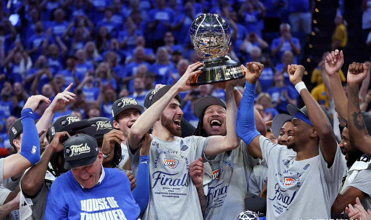 雷霆神勇表现!球队板凳崭露头角完成大逆转的简单介绍 雷霆神勇表现!球队板凳崭露头角完成大逆转的简单介绍