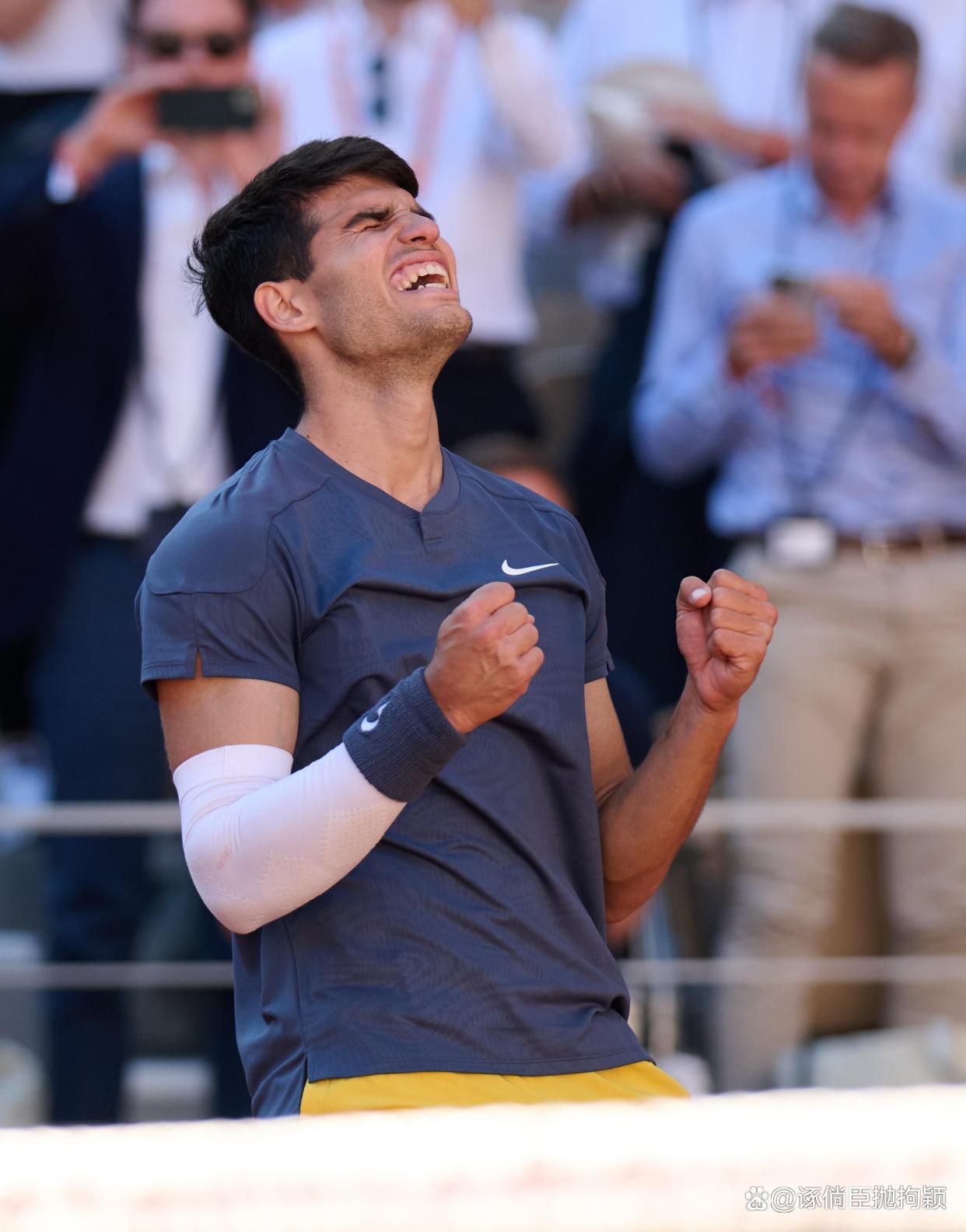 蒙特卡洛大师赛险胜法网，辛纳统治全场