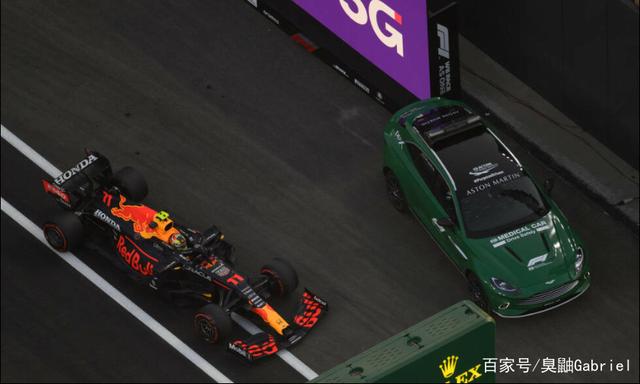 梅赛德斯轻取阿斯顿马丁,佩雷兹刷新纪录 梅赛德斯轻取阿斯顿马丁,佩雷兹刷新纪录