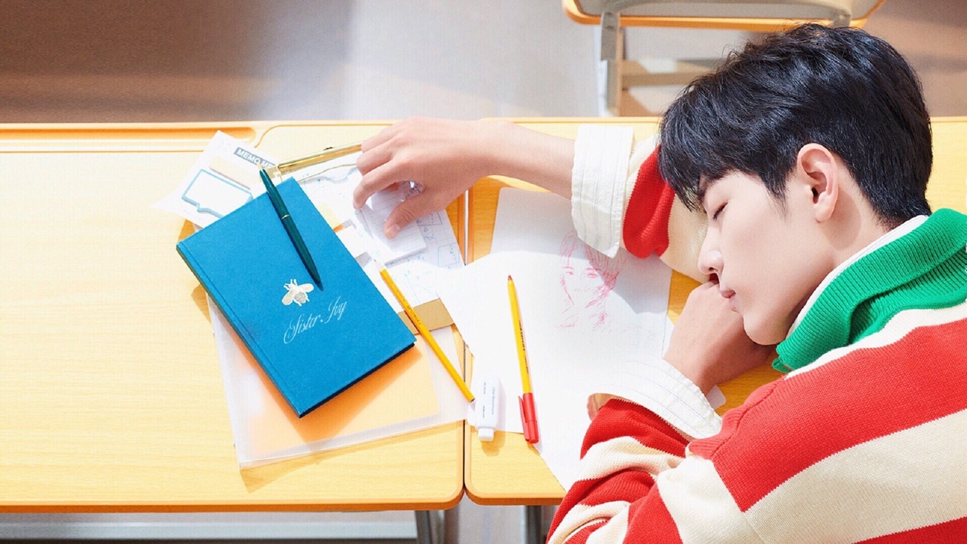 欧冠神迹,瑞典16岁妖星一战封神,加克波数据全面爆炸率队粉碎马德里竞技