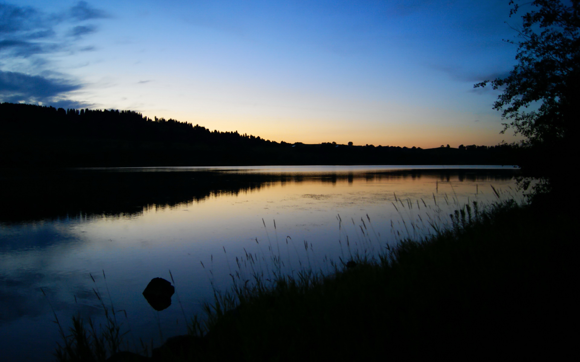 跨界对位，上海滩战术击溃鹈鹕之日，正是爱德华兹在巴黎接管比赛之时