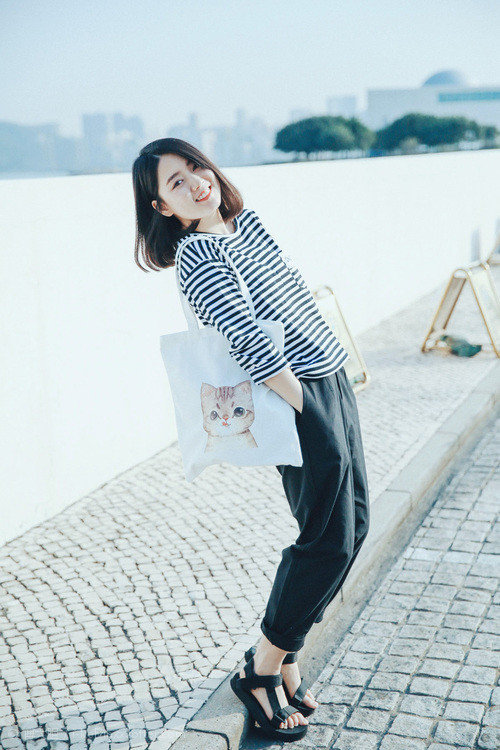 西甲国家德比之夜,月下新城墙,拉亚以指尖书写正名诗篇