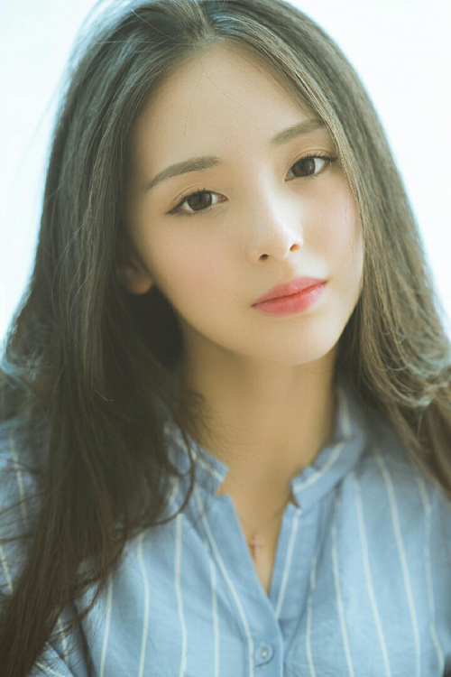 从南半球冷门到英超风暴，足球世界的两极反转与恩佐的权杖交接